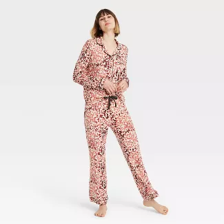 Image of Long Sleeve Notch Collar Top and Pants Pajama Set