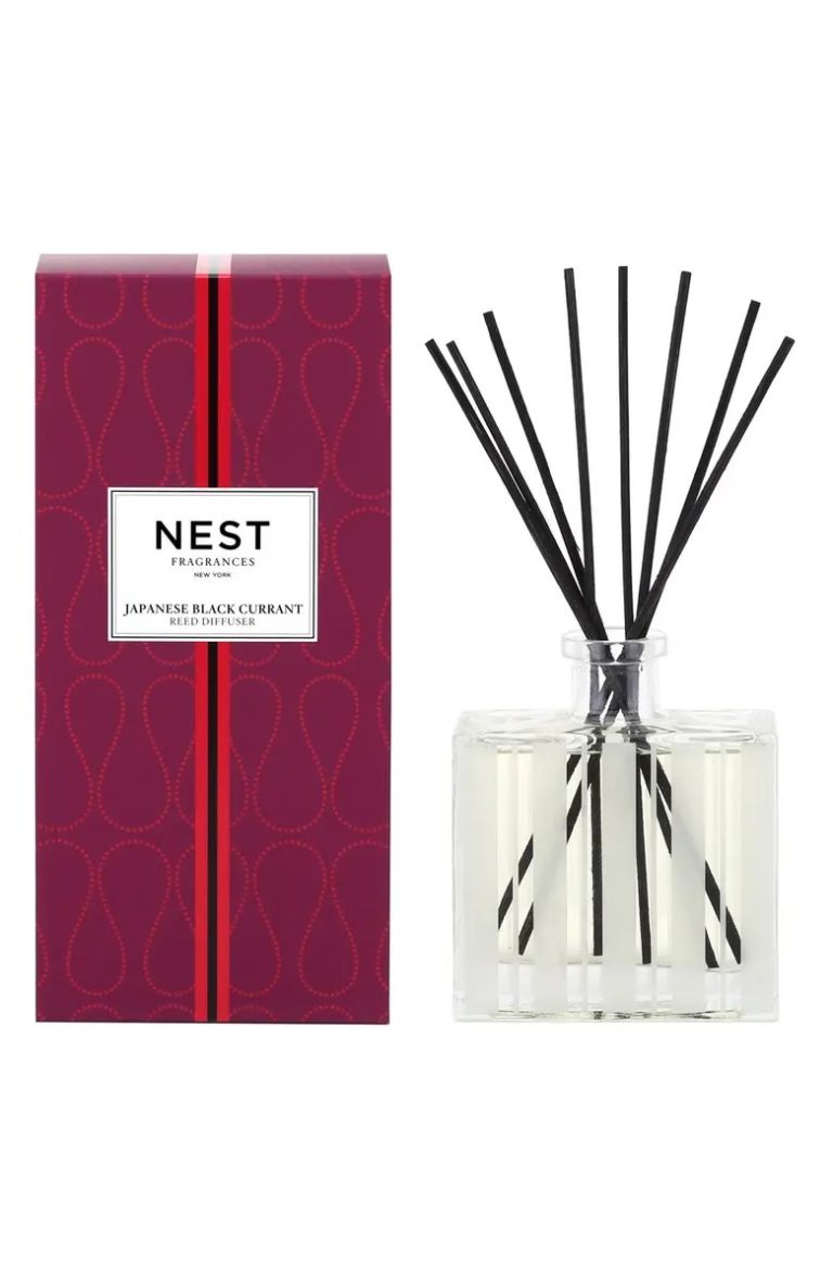 Image of NEST Fragrances Japanese Black Currant Reed Diffuser