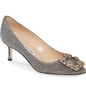 Hangisi Crystal Embellished Pointed Toe Pumpp