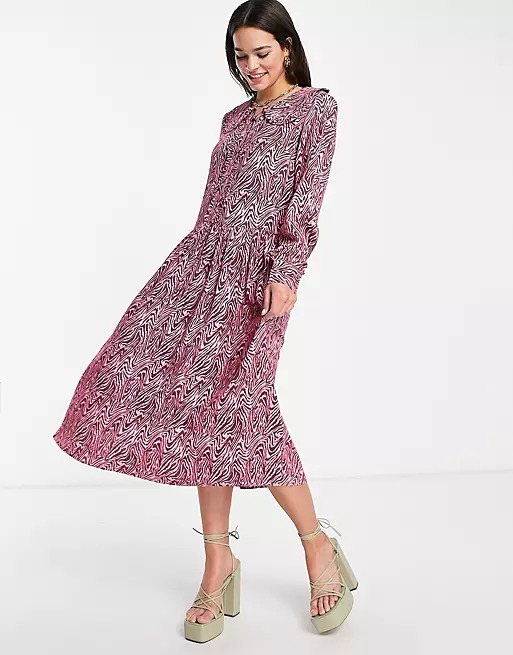 Image of Y.A.S Sweety printed midi dress in pink