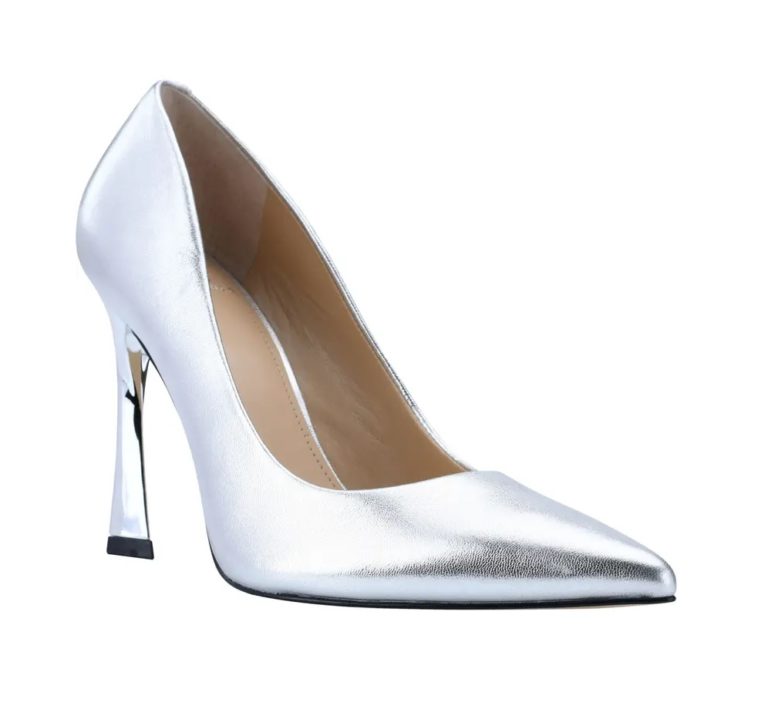 Image of Sassie Pointed Toe Pump