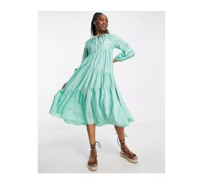 tiered midi dress in light green