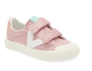 Tribu Sneaker size 9.5, 3