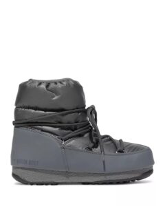 Women's Low Lace Up Cold Weather Boots