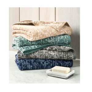 Micro Cotton Luminance Towel 60% off