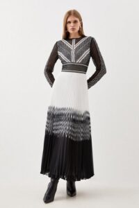 Guipure Lace Pleated Placed Print Woven Maxi Dress
