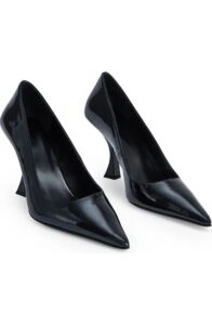 Viva Pointed Toe Pump (women)