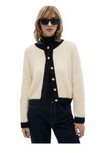 Contrasted buttons jacket