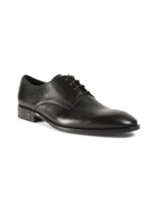 ​plain-toe Leather Oxfords