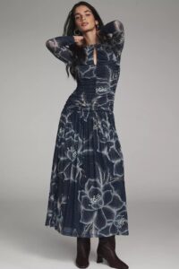 Long-sleeve Keyhole Maxi Dress