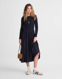 Ribbed Scoopneck Midi Dress