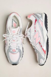 New Balance 204l Sneakers