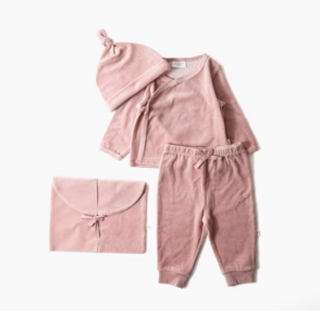 Culpo Baby 4pc Velour Gift Set