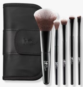 Your Face & Eye Essentials Mini 5 Pc Travel Brush Set
