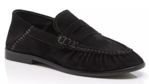 Image of sale on Women's Carry On Leather Loafers